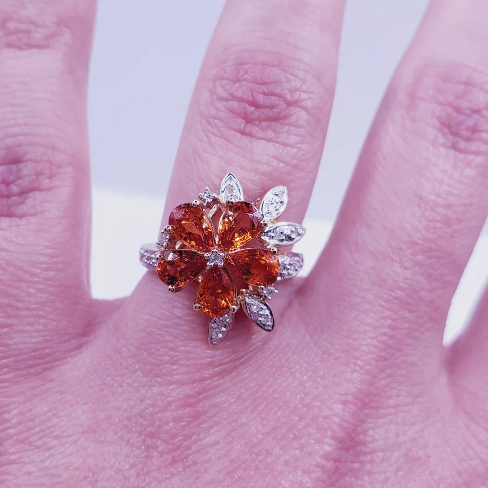 10k Solid Yellow Gold Genuine Spessartite Mandarin Garnet & Diamond Flower Ring